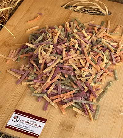 Sebzeli Erişte (1000 gr)